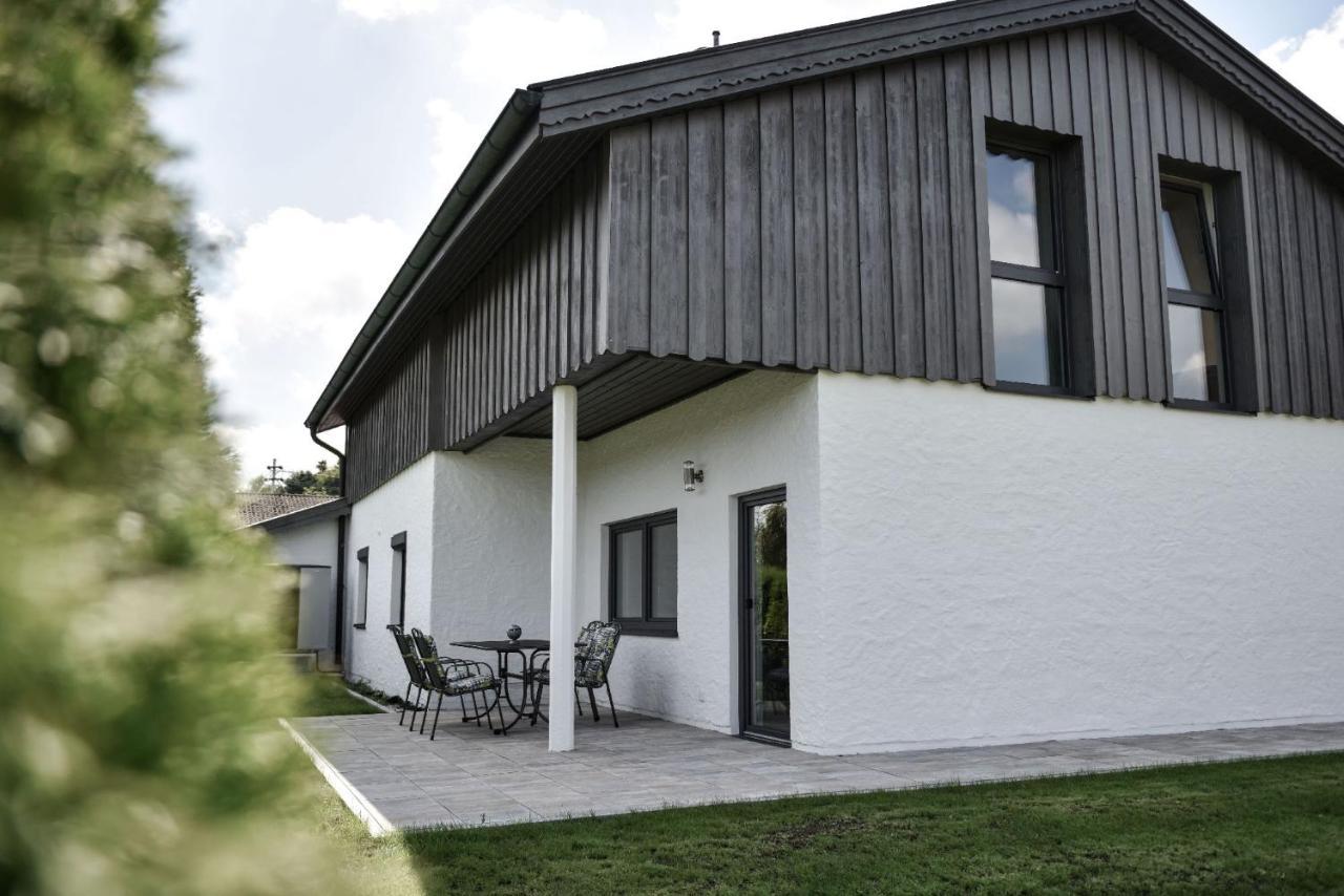 Steinbrunner Geschmackvolle Ferienwohnungen Burghausen Eksteriør bilde
